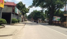 'Đã có nhiều phóng viên đến đây và bị người làng quây đánh'